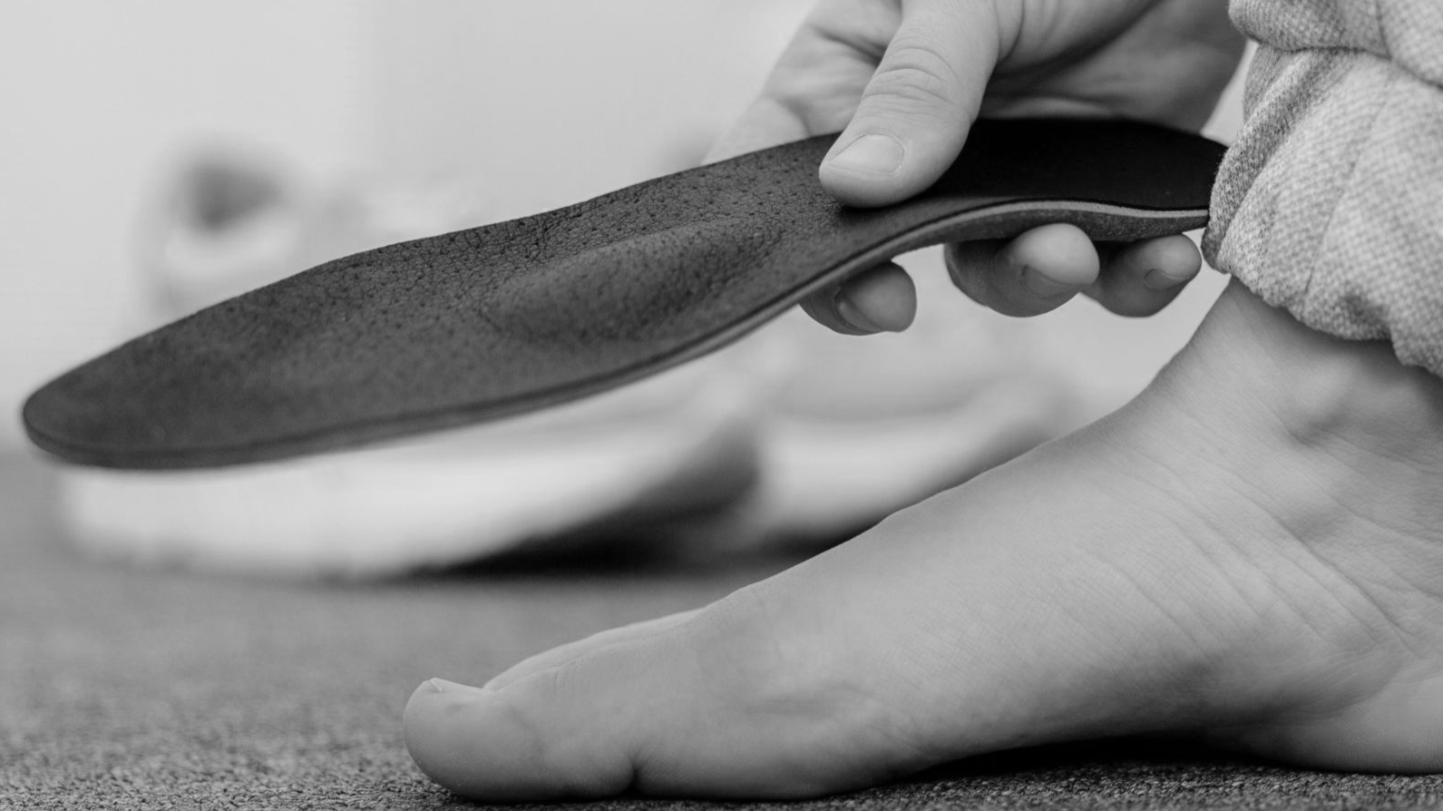 Foot and insole