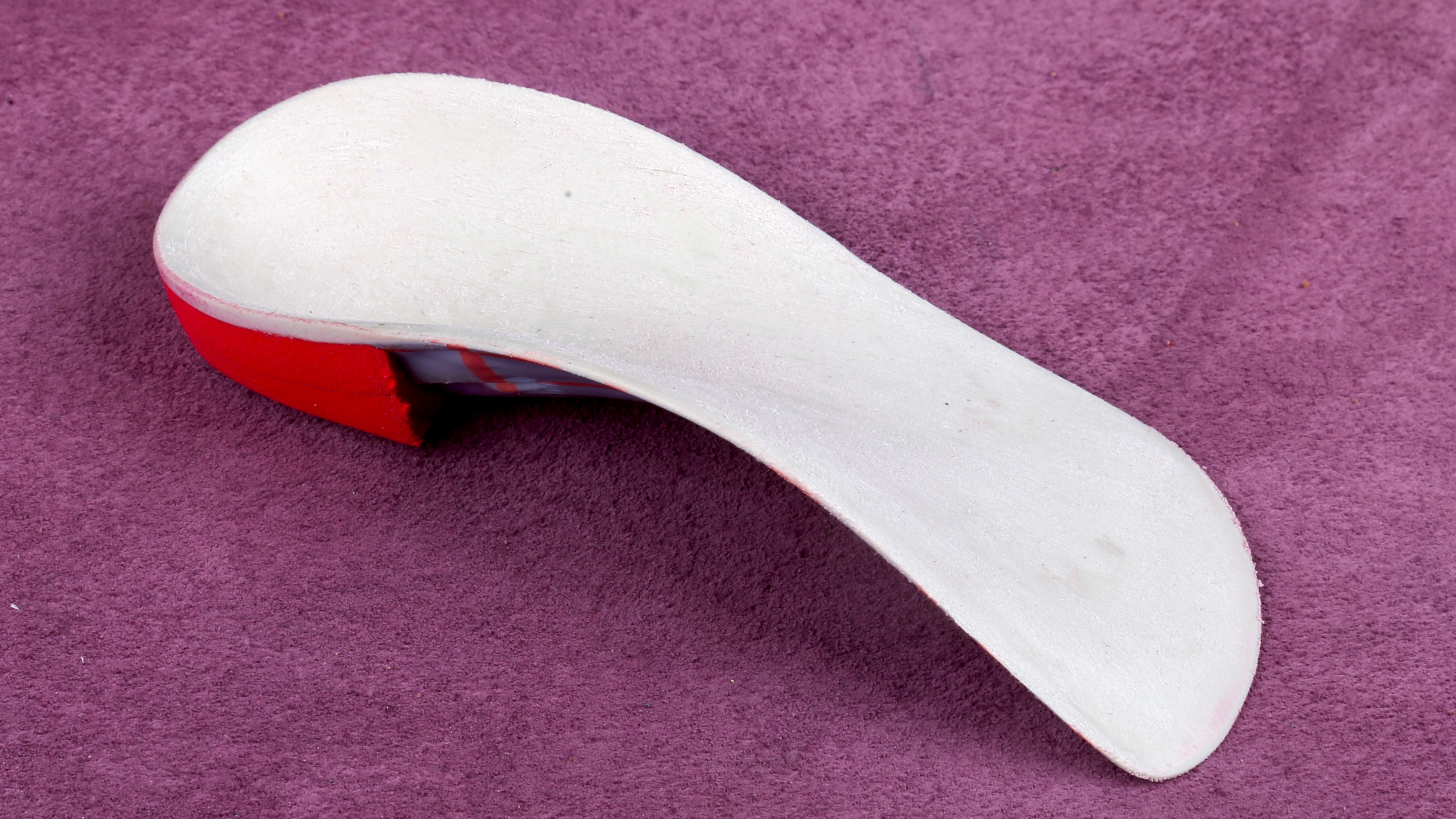 Custom made foot orthotics